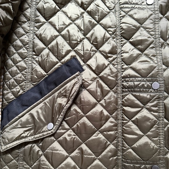 Zara women’s army green quilted zip up jacket with hood Size XS - Picture 6 of 10